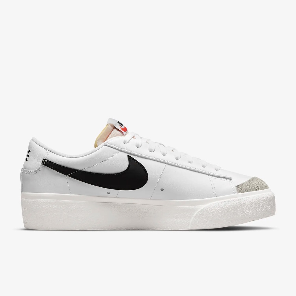 Nike Blazer Low Platform